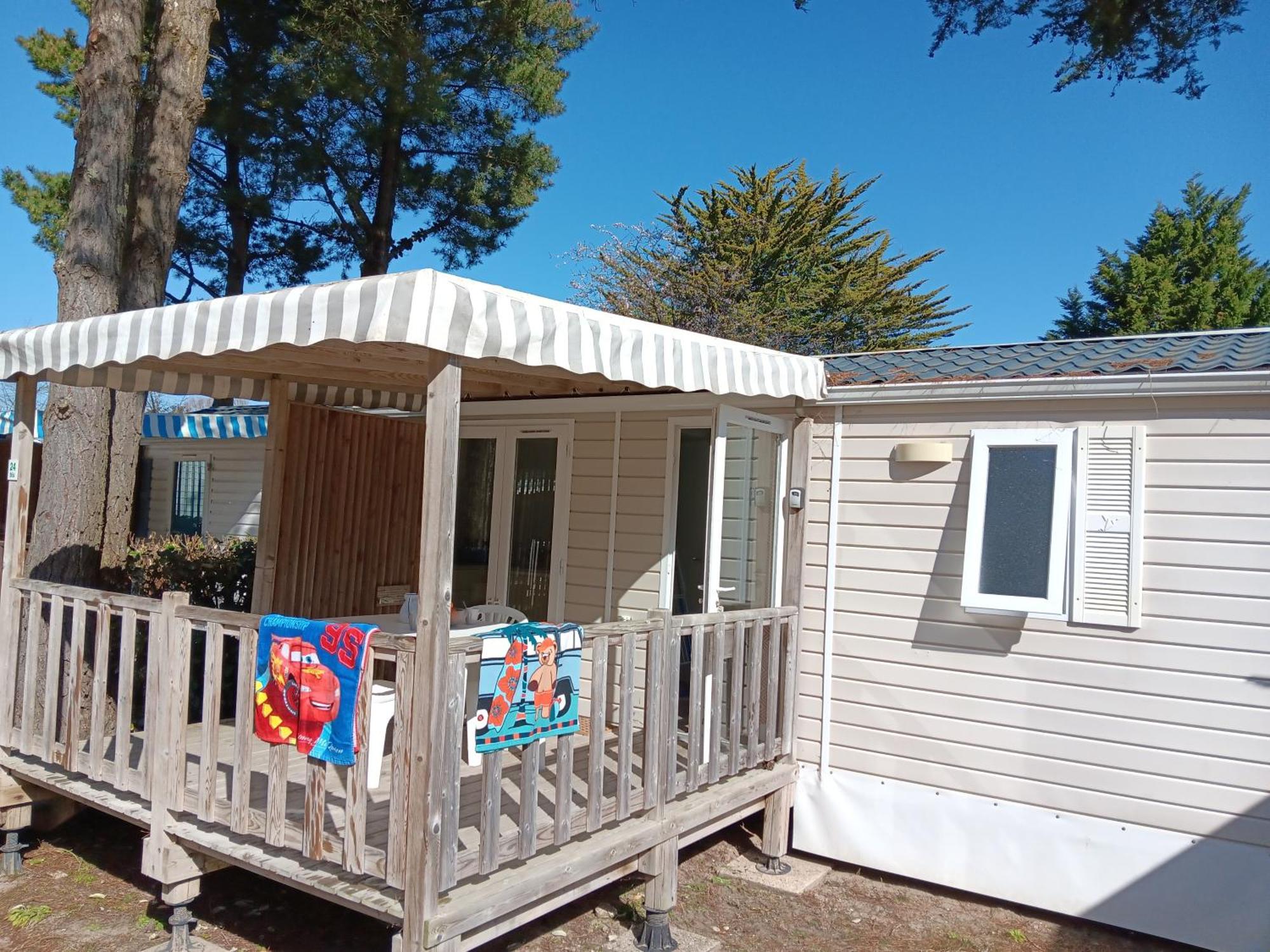 Camping La Prevote サンティレール・ド・リエ エクステリア 写真